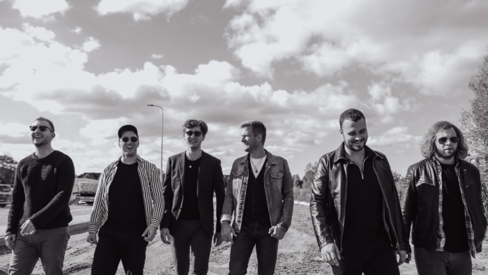 Bee Gees by MainCourse